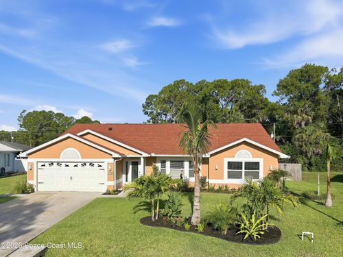 1560 Gisinger Ct Nw, PALM BAY, FL, 32907-8739 | Card Image