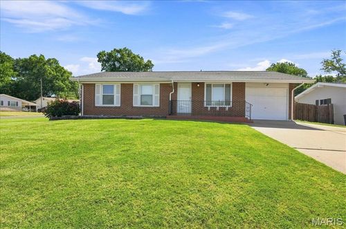 4534 Thicket Drive, Mehlville, MO, 63129 | Card Image