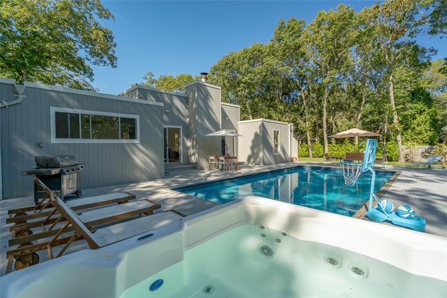26 Wintergreen Way, House other with 3 bedrooms, 2 bathrooms and null parking in Quogue NY | Image 18