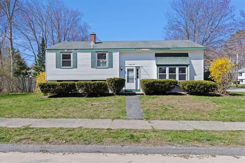 33 Sokokis Street, South Portland, ME, 04106 | Card Image