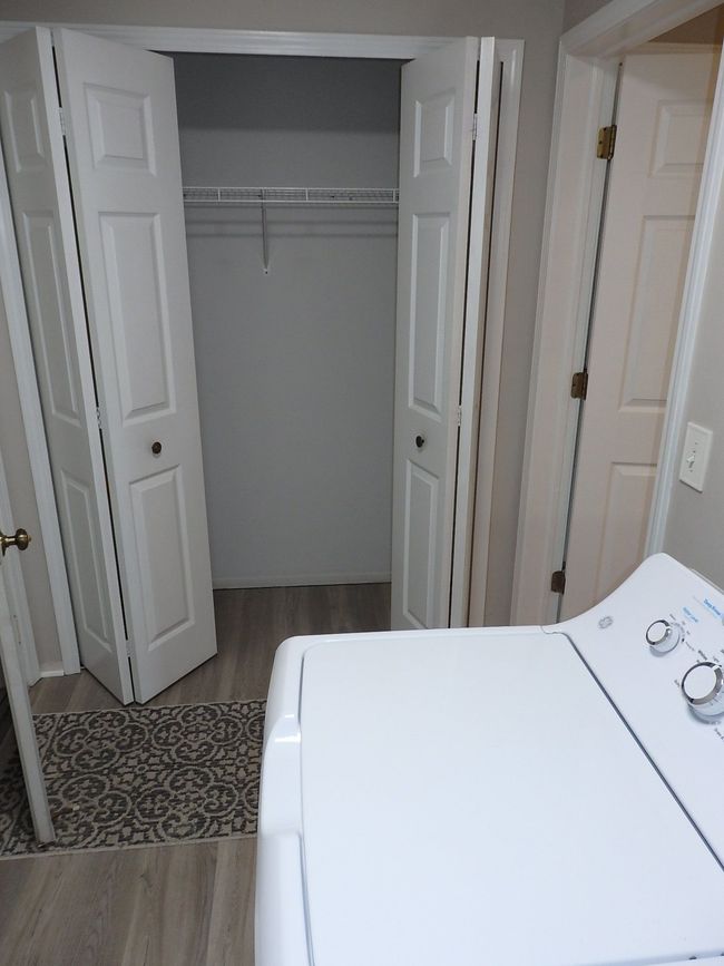 UNIT-2 - 140 Pine Tree Ridge Dr, Condo with 2 bedrooms, 3 bathrooms and null parking in Waterford MI | Image 22