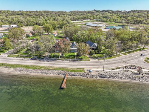 4 N Lakeshore Dr, Glenwood, MN, 56334-1107 | Card Image