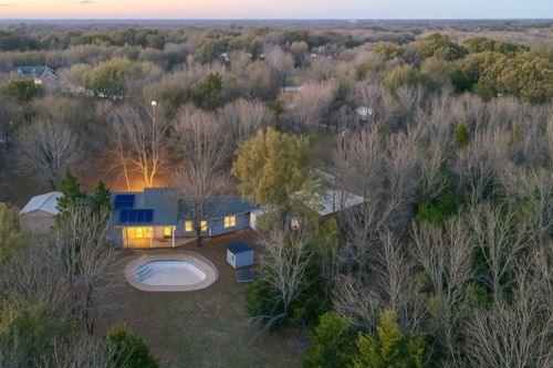 1761 County Road 2320, Terrell, TX, 75160-8915 | Card Image