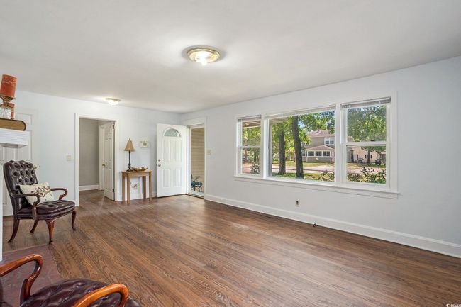 602 3 Rd Ave N, House other with 3 bedrooms, 2 bathrooms and 4 parking in Myrtle Beach SC | Image 4