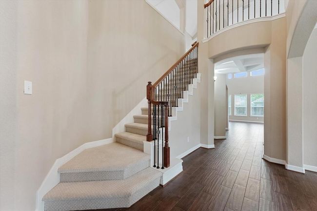 23918 Windsor Canyon Ct, House other with 4 bedrooms, 5 bathrooms and 2 parking in Spring TX | Image 23