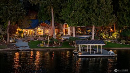 21102 Snag Island Dr E, Lake Tapps, WA, 98391-8704 | Card Image
