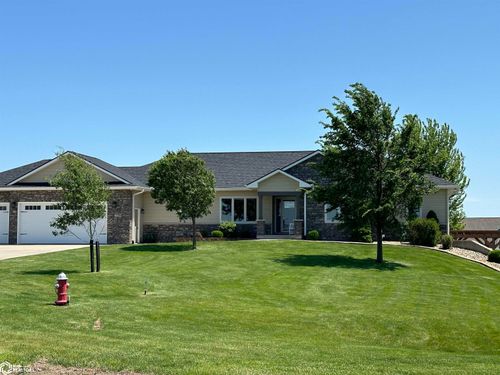 1738 Ryan Dr, Creston, IA, 50801-8396 | Card Image
