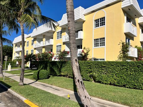 apt-202-127 Peruvian Ave, Palm Beach, FL, 33480-4419 | Card Image