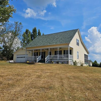 7579 Buchanan Road, House other with 3 bedrooms, 2 bathrooms and 1 parking in Glade Spring VA | Image 1