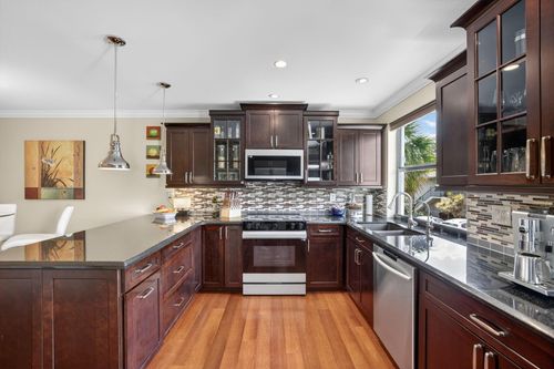 apt-b4-3000 Ne 8th Ter, Wilton Manors, FL, 33334-2671 | Card Image