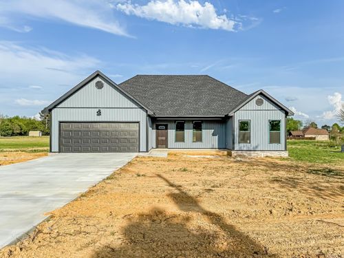 19 Saye St, Vilonia, AR, 72173-9359 | Card Image