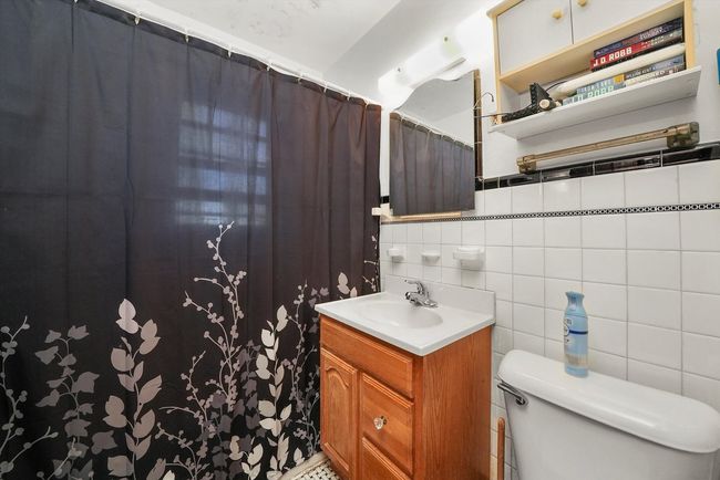 40065 Kenosha Rd, House other with 4 bedrooms, 2 bathrooms and 6 parking in Beach Park IL | Image 19