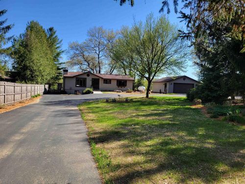 W11027B County Road O, Portage, WI, 53901-9471 | Card Image
