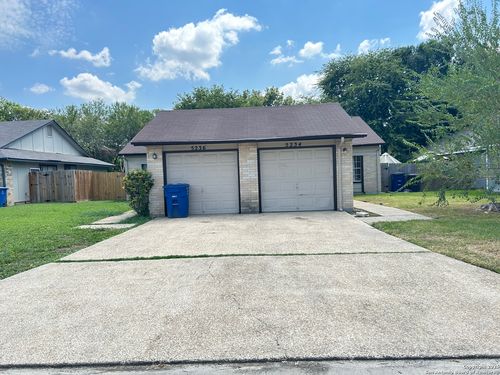 5236 Gawain Dr, San Antonio, TX, 78218-2137 | Card Image