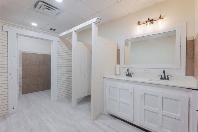 Restroom of Sanctuary | Image 7