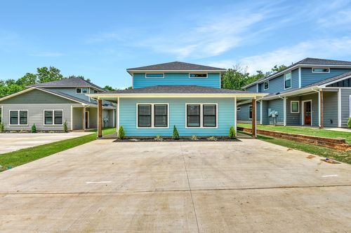 1323 S 5th Ave, Denison, TX, 75021-6433 | Card Image