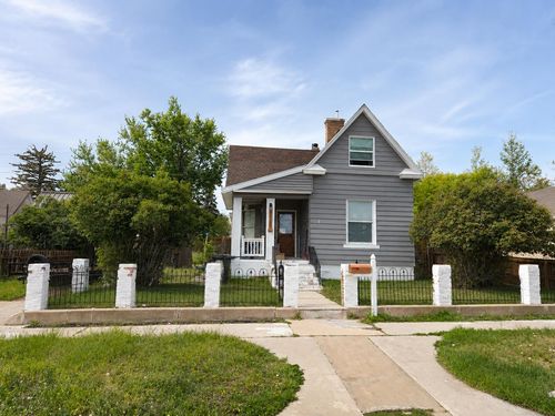 1425 Center St, Evanston, WY, 82930-3357 | Card Image
