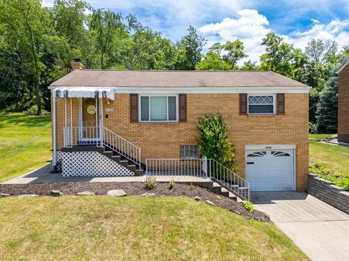 4704 Woodhill Dr, Munhall, PA, 15120-3538 | Card Image