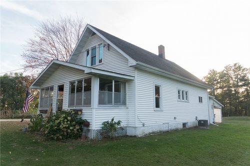 S517 Sand Rd, MONDOVI, WI, 54755-7537 | Card Image