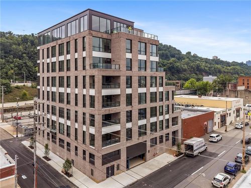 unit-203-2330 Penn Ave, Pittsburgh, PA, 15222-4518 | Card Image