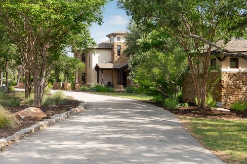 21311 Hamilton Pool Rd, Dripping Springs, TX, 78620-2843 | Card Image