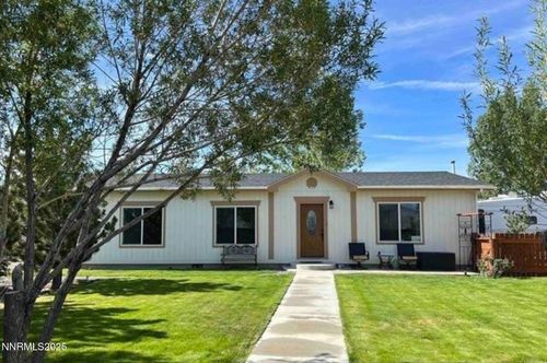 1060 Skyline Blvd, Battle Mountain, NV, 89820-2586 | Card Image