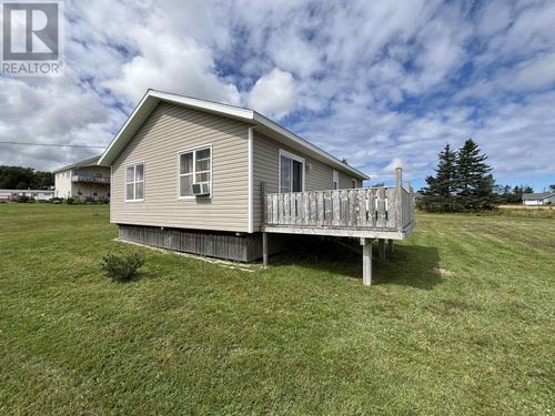 39 Ray Way Rd, House with 2 bedrooms, 1 bathrooms and null parking in North Rustico PE | Card Image