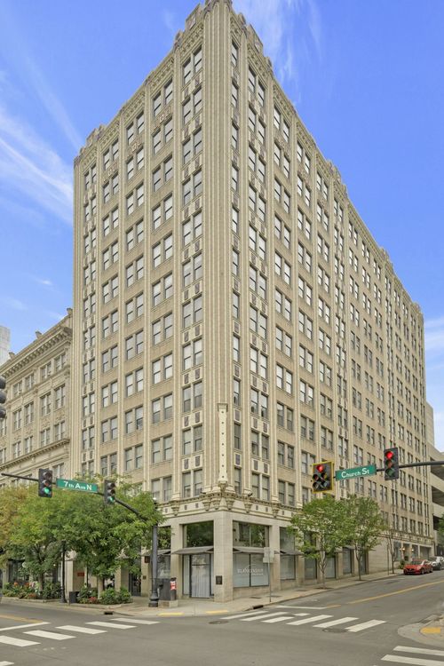 apt-204-700 Church St, Nashville, TN, 37203-9601 | Card Image