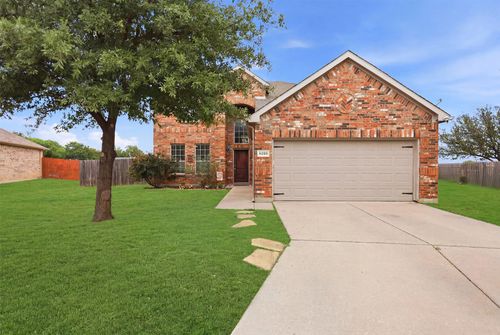 8228 Misty Water Dr, Fort Worth, TX, 76131-4549 | Card Image