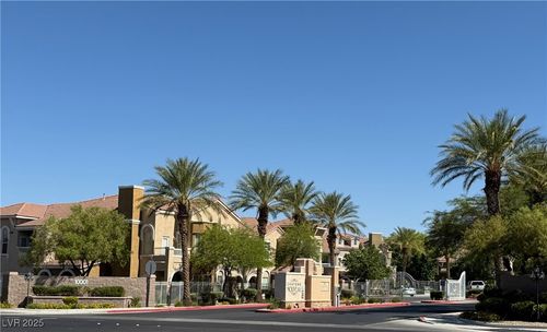 unit-1270-10001 Peace Way, Las Vegas, NV, 89147-8095 | Card Image