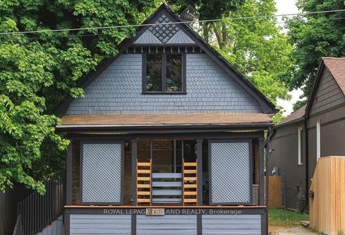 18 Wharncliffe Rd S, London, ON, N6J2J4 | Card Image