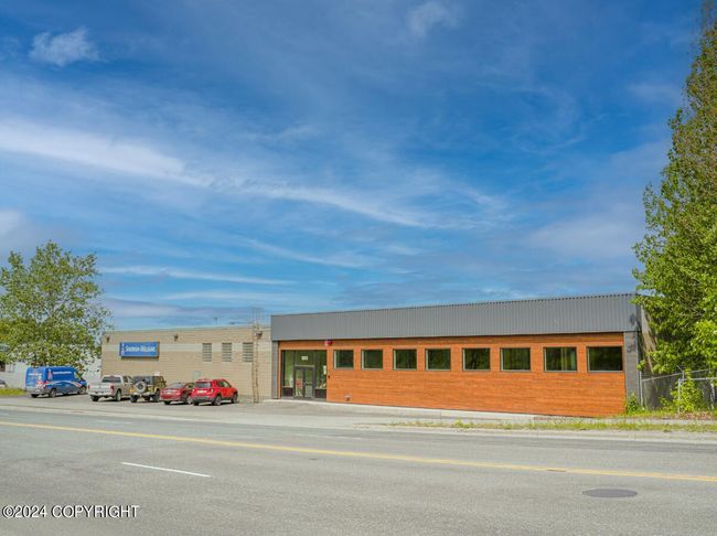 1313 Exterior | Image 8