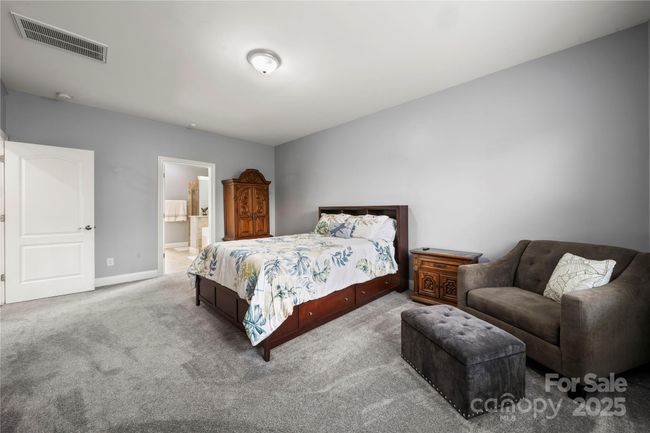 Second Primary on the main level | Image 18