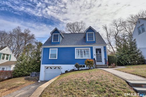 50 Ferndale Ave, Waterbury, CT, 06708-1707 | Card Image