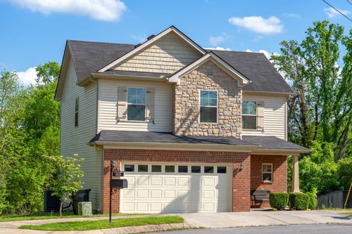 1016 Harper Dean Way, Gallatin, TN, 37066-1487 | Card Image