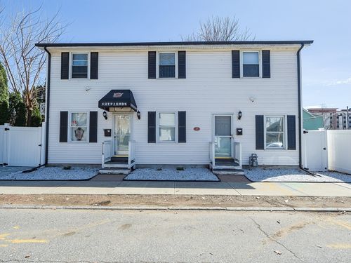 17 Lombard St, Springfield, MA, 01105-2424 | Card Image