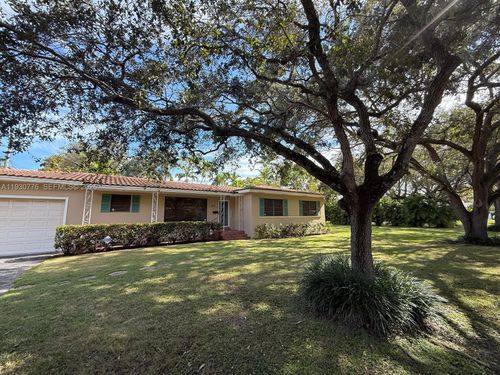 1721 Columbus Blvd, Coral Gables, FL, 33134-3535 | Card Image