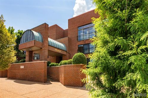 apt-103-4570 Laclede Ave, Saint Louis, MO, 63108-2148 | Card Image