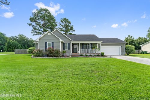 401 Bret Ct, Jacksonville, NC, 28540-8008 | Card Image