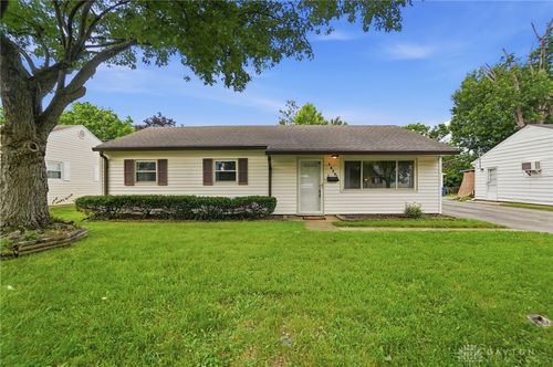 1677 Falke Dr, Dayton, OH, 45432-3313 | Card Image