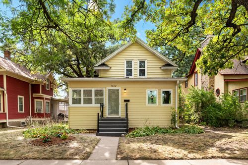 1612 Race St, Saint Paul, MN, 55102-4237 | Card Image