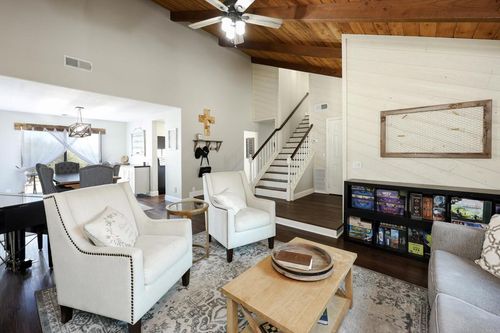 2129 Avenida Del Cielo, Alpine, CA, 91901-2861 | Card Image