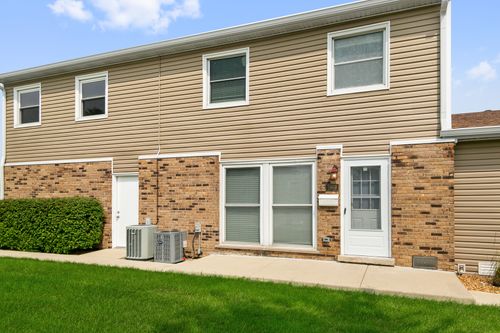 7969-7969 164th Ct, Tinley Park, IL, 60477-1472 | Card Image