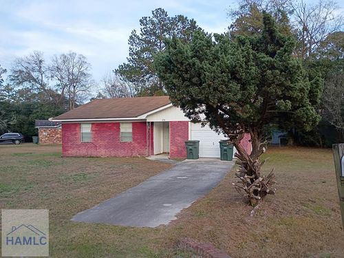 216 Robin Rd, Hinesville, GA, 31313-4217 | Card Image
