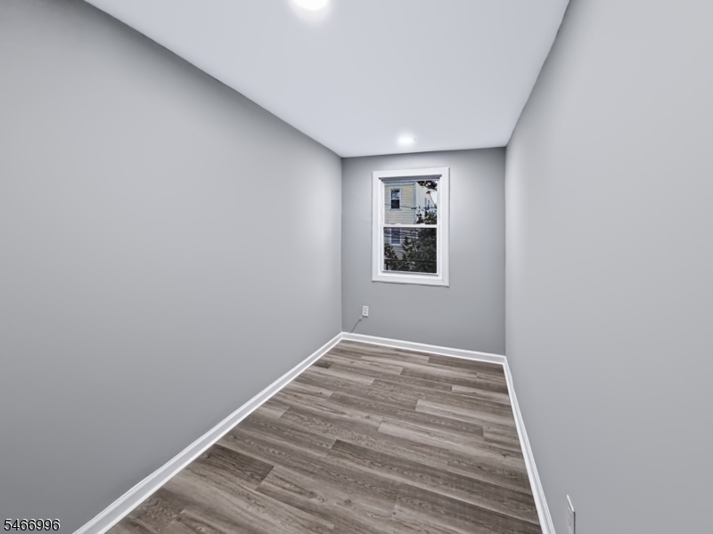 Residential Lease in Newark City 4