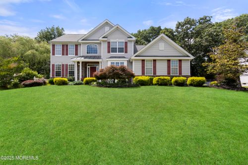 16 Victoria Cir, Jackson, NJ, 08527-3202 | Card Image