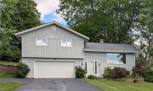 631 Jordan Circle, RICHFIELD, WI, 53017 | Card Image