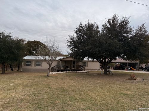 577 Marx Ln, La Vernia, TX, 78121 | Card Image