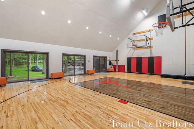 410 Greentree Ln Ne, House other with 5 bedrooms, 5 bathrooms and null parking in Ada MI | Image 73