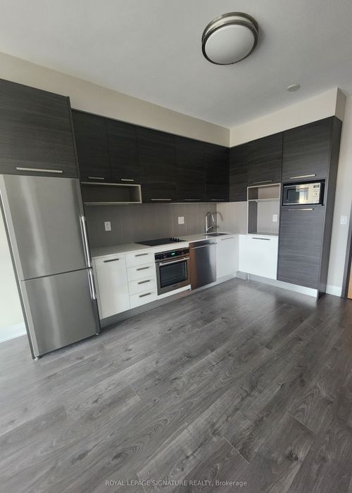 1104-36 Park Lawn Road, Etobicoke, ON, M8V0E5 | Card Image